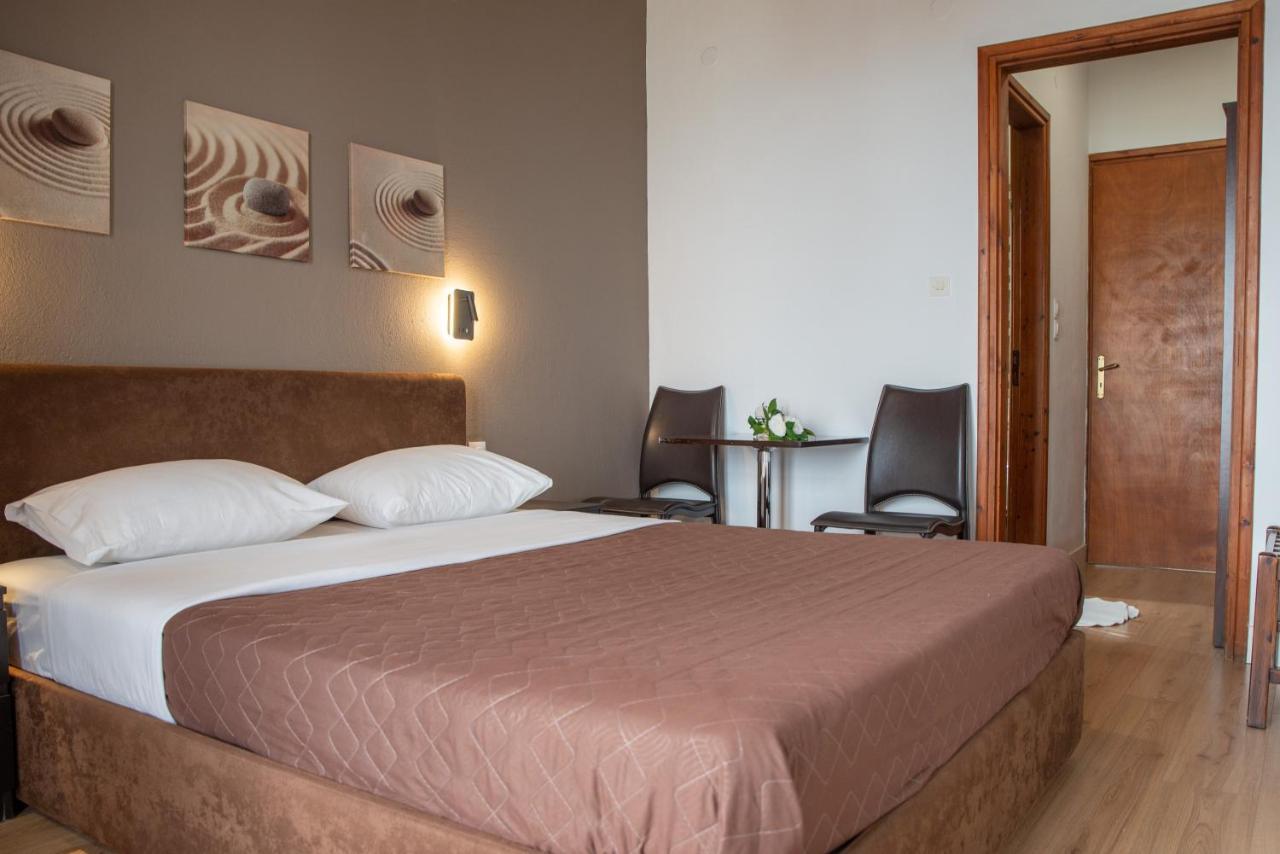 Hotel Cleopatra Хорефто Екстериор снимка