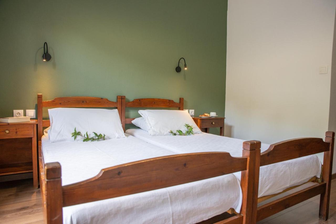 Hotel Cleopatra Хорефто Екстериор снимка