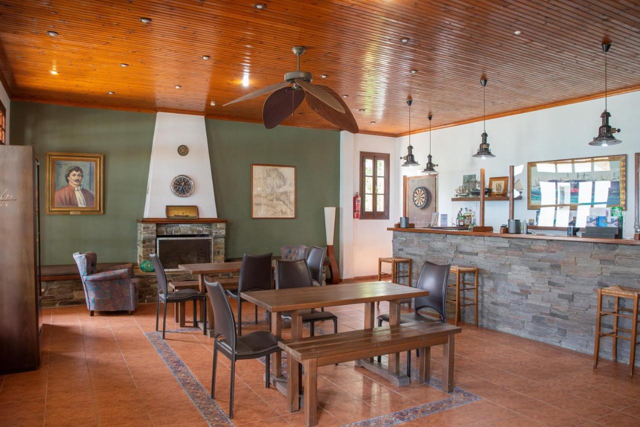 Hotel Cleopatra Хорефто Екстериор снимка