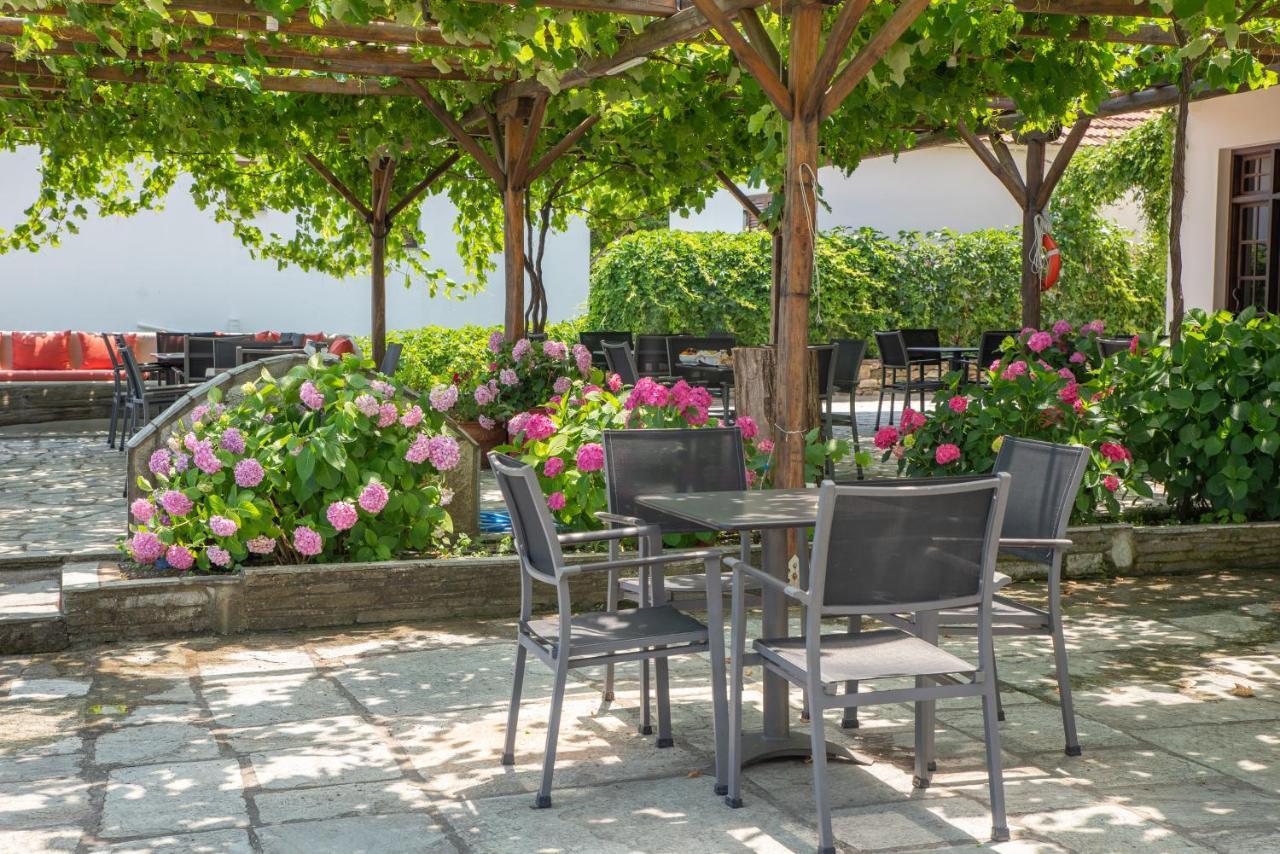 Hotel Cleopatra Хорефто Екстериор снимка