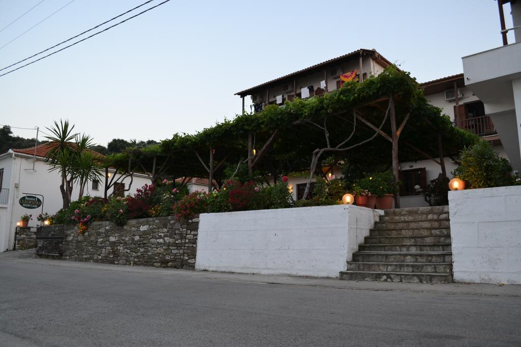 Hotel Cleopatra Хорефто Екстериор снимка